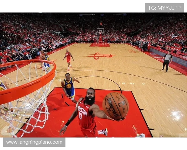 足球明星齐聚宁夏激情对决球迷狂欢盛宴即将开启 足球明星齐聚宁夏激情对决球迷狂欢盛宴即将开启