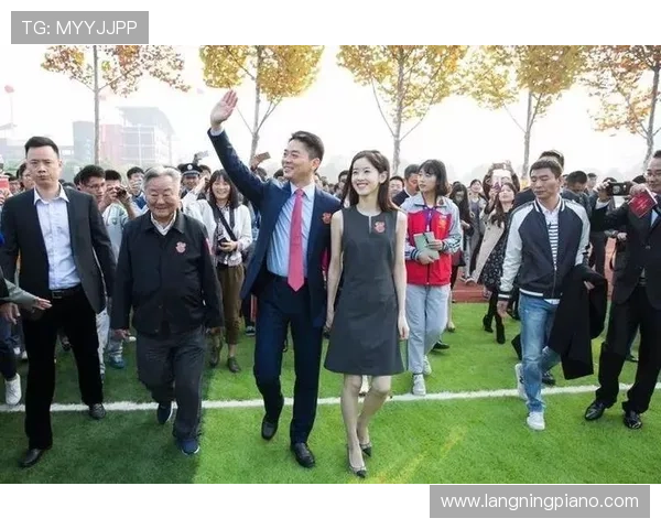 成都羽毛球队逆袭之路揭秘世界锦标赛背后的奋斗与荣耀