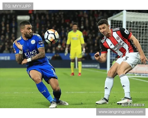 足球巨星同场竞技精彩瞬间回顾视频分享