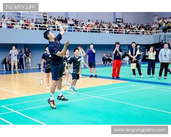 西安羽毛球队荣登羽毛球比赛经验排行榜首位引领全国风潮